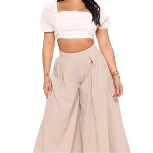 NWT Fashion Nova Crop Top.